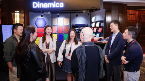 Dinamica partner stand at CDD Beijing 2026 attracting attendees.